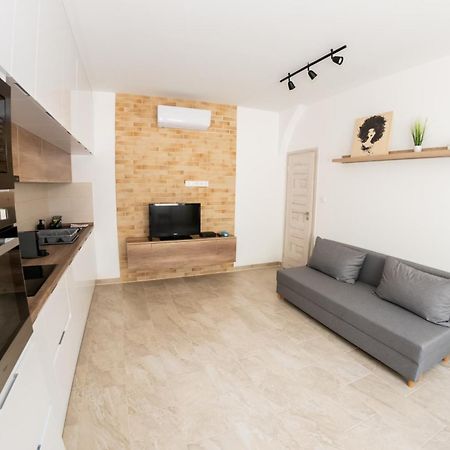 Winestone Corner Apartment Debrecen Luaran gambar