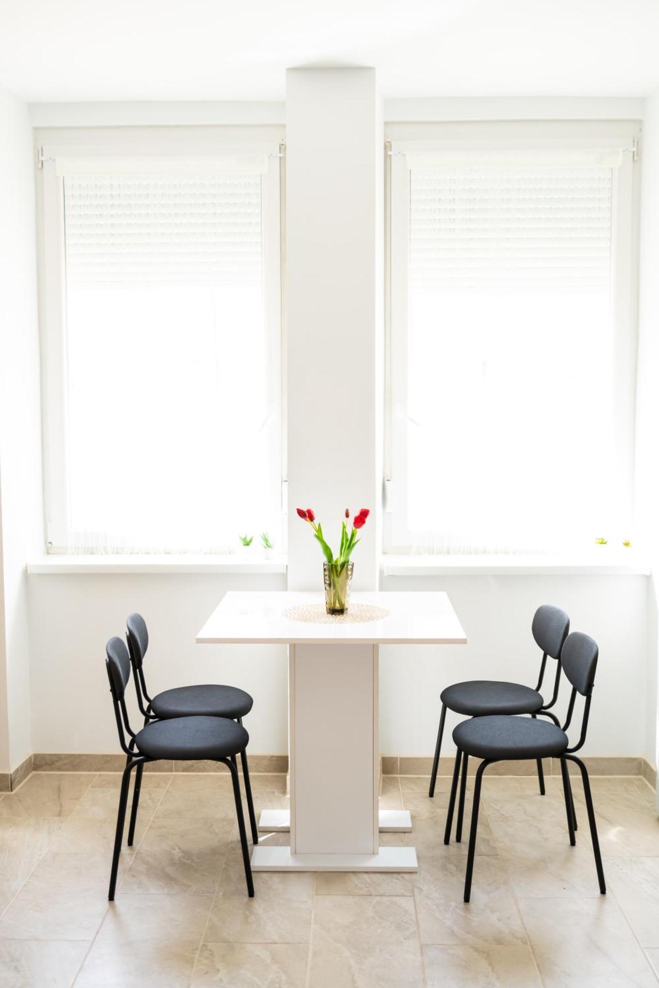 Winestone Corner Apartment Debrecen Luaran gambar