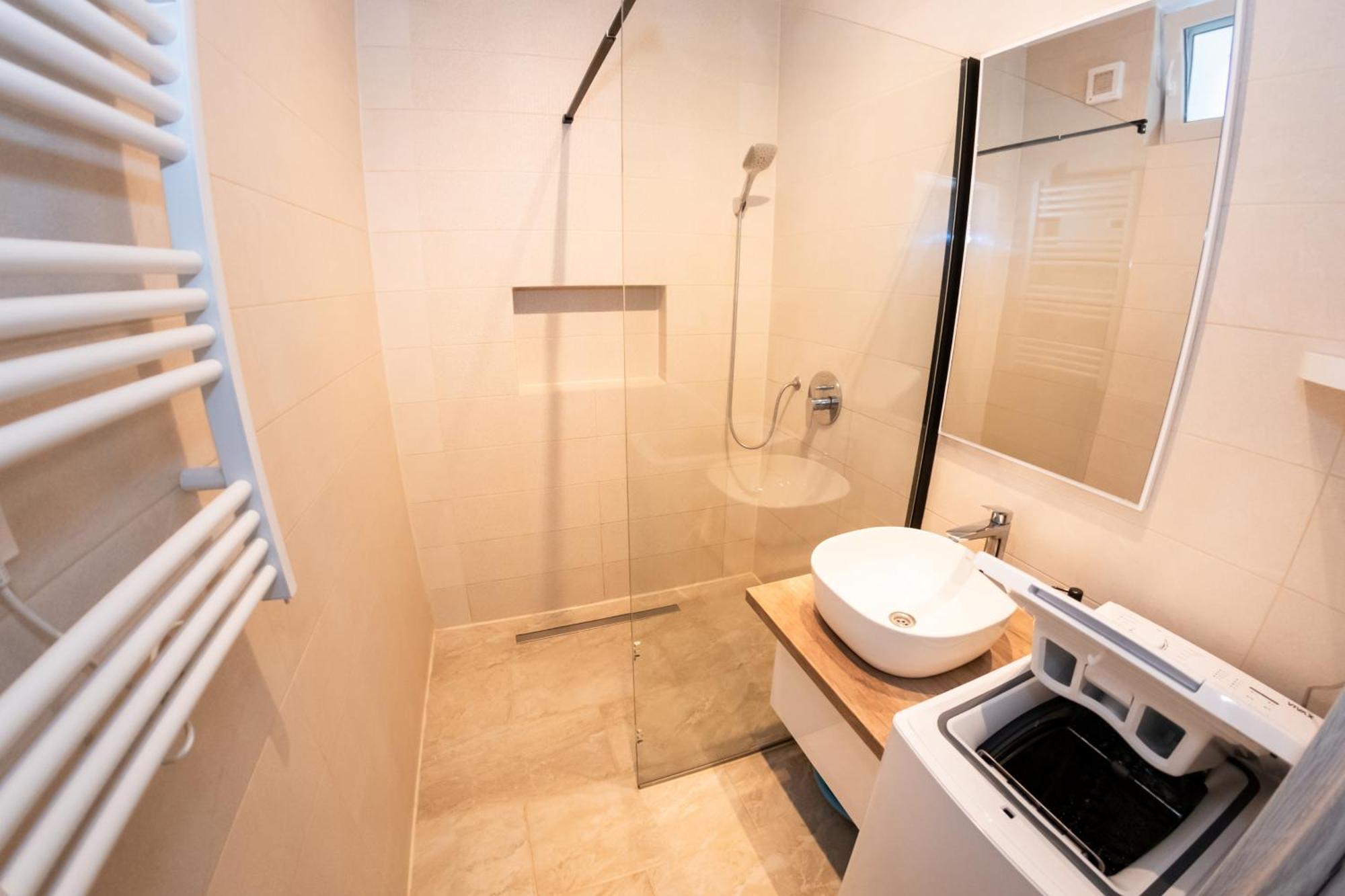 Winestone Corner Apartment Debrecen Luaran gambar